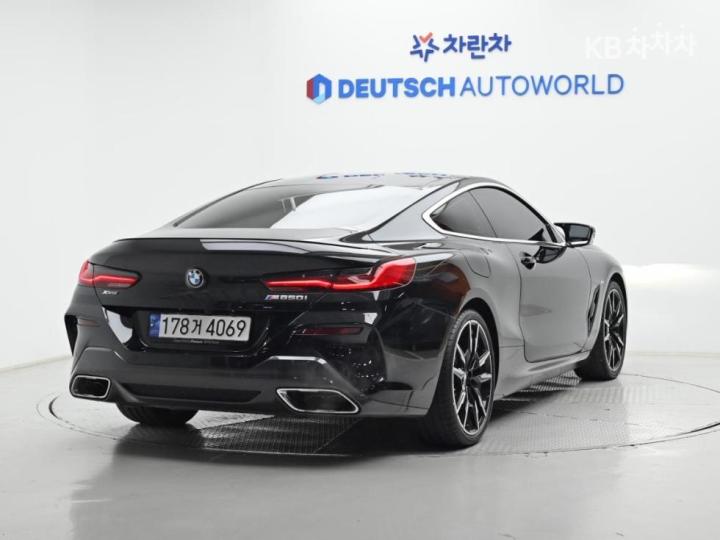 BMW 8 Series G15 M850i xDrive Coupe Base Type 3