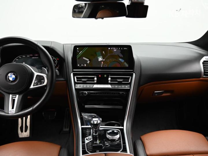 BMW 8 Series G15 M850i xDrive Coupe Base Type 8