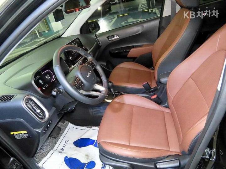 Kia Morning JA 1.0 Gasoline Prestige 7