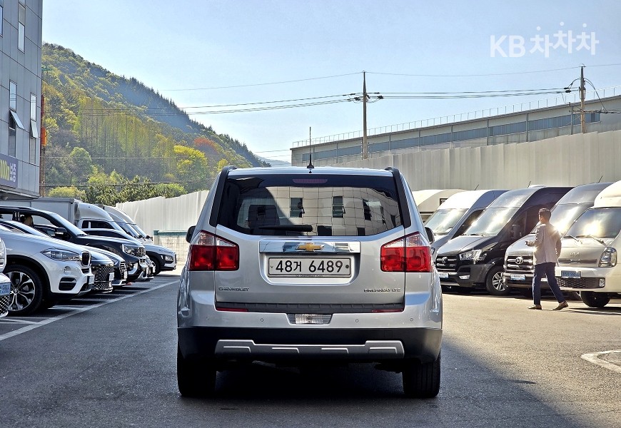 Chevrolet Orlando — miniaturë 4
