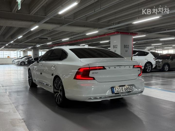 Volvo S90 B5 Inscription 5