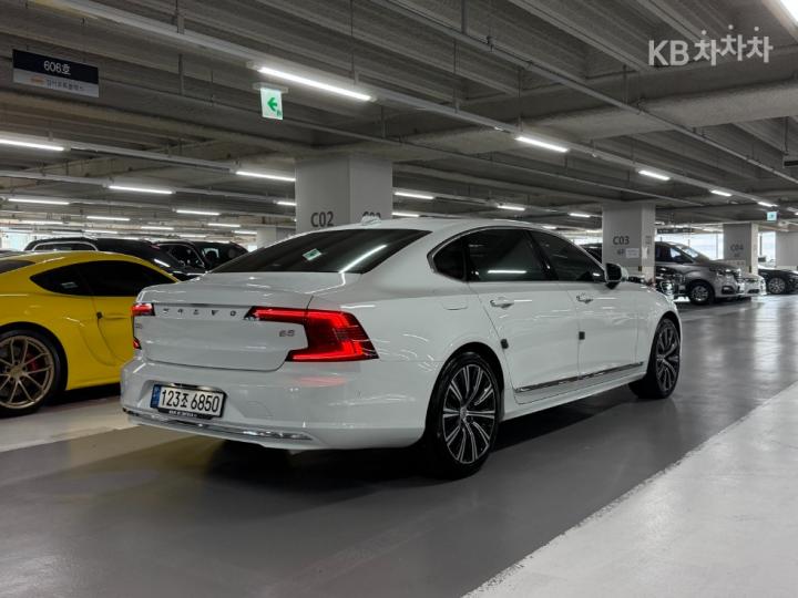 Volvo S90 B5 Inscription 7