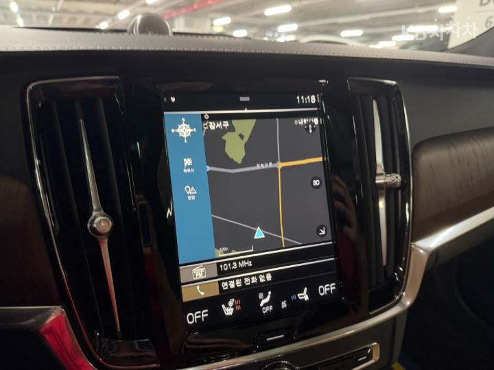 Volvo S90 B5 Inscription 10