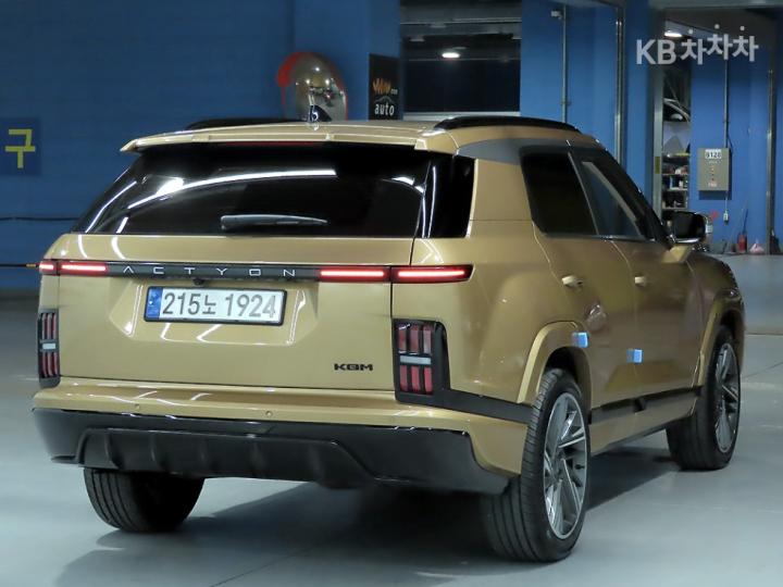 KG Mobility (Ssangyong) Actyon J120 2WD S9 Base Type 5