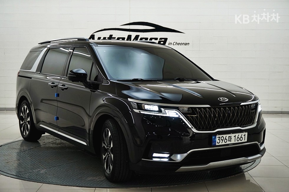 2021 - kia carnival