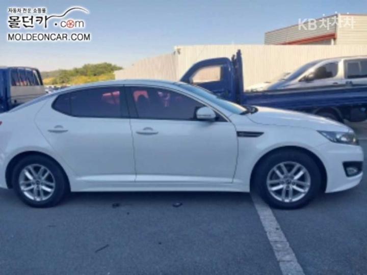 Kia K5 2.0 LPI Deluxe 4