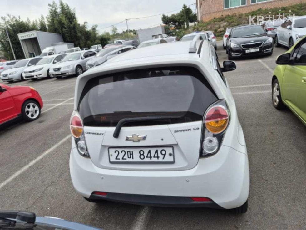 Chevrolet Spark — miniaturë 9
