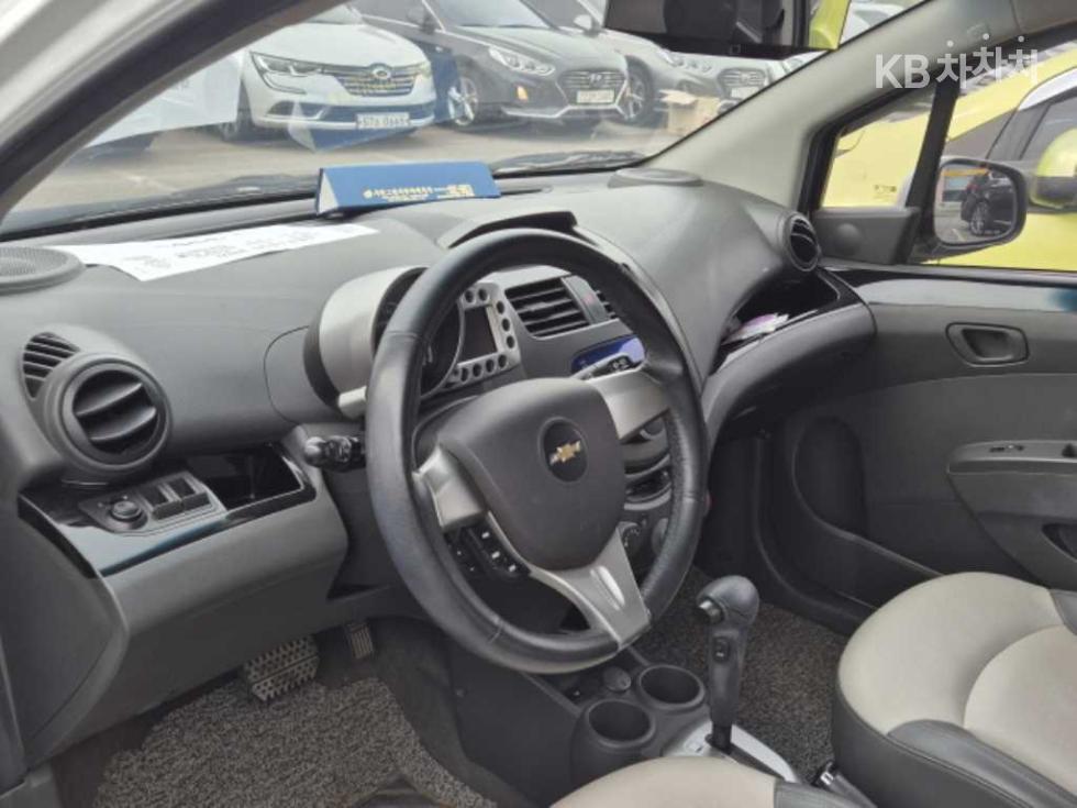 Chevrolet Spark — miniaturë 14