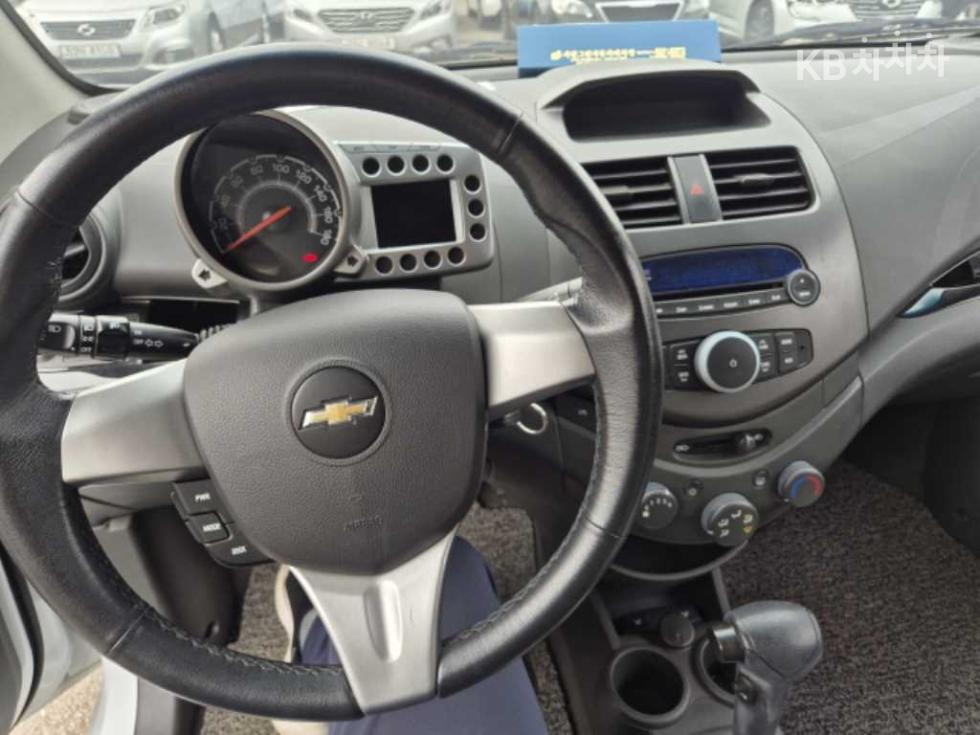 Chevrolet Spark — miniaturë 16