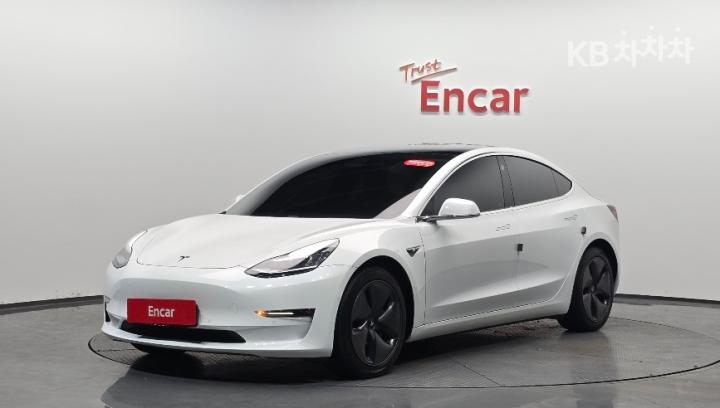 Tesla Model 3 Long Range