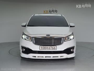 Kia Carnival 9인승 2.2 디젤 — foto 1