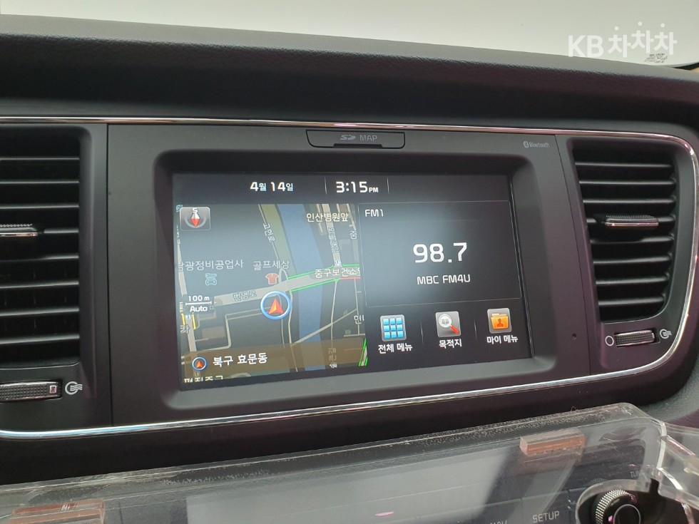 Kia Carnival — miniaturë 21