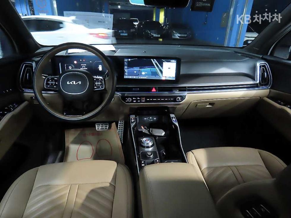 2025 - kia sorento