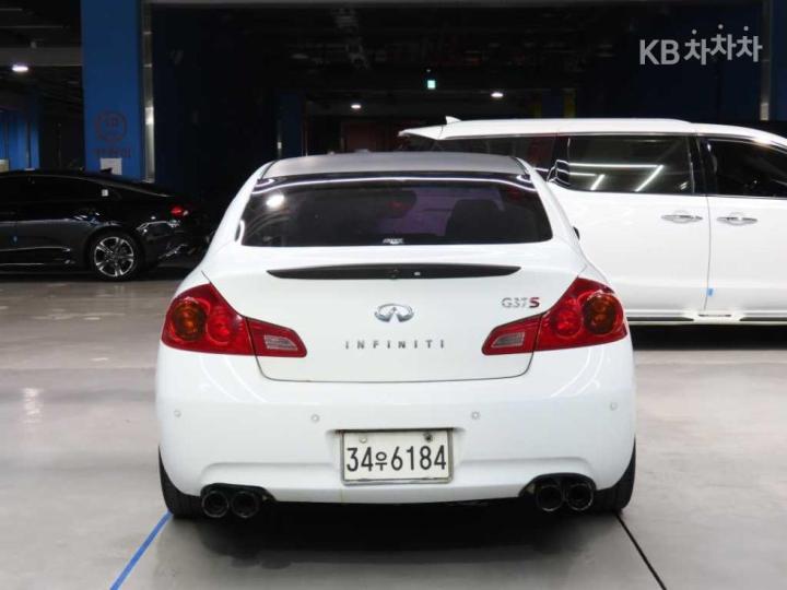 Infiniti G G35 Sedan Premium 4