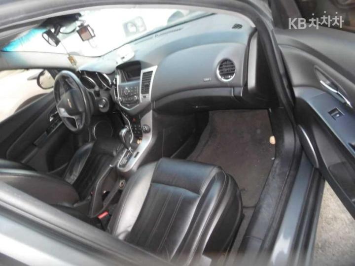 Chevrolet Cruze 1.8 LT Base Type 6