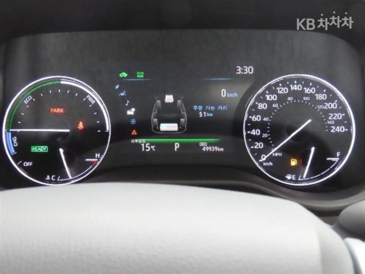 Toyota Sienna 2.5 Hybrid 2WD 6