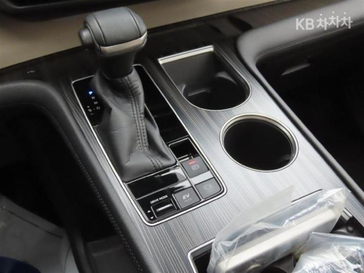 Toyota Sienna 2.5 Hybrid 2WD 7