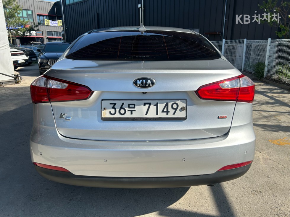 2013 - kia k3