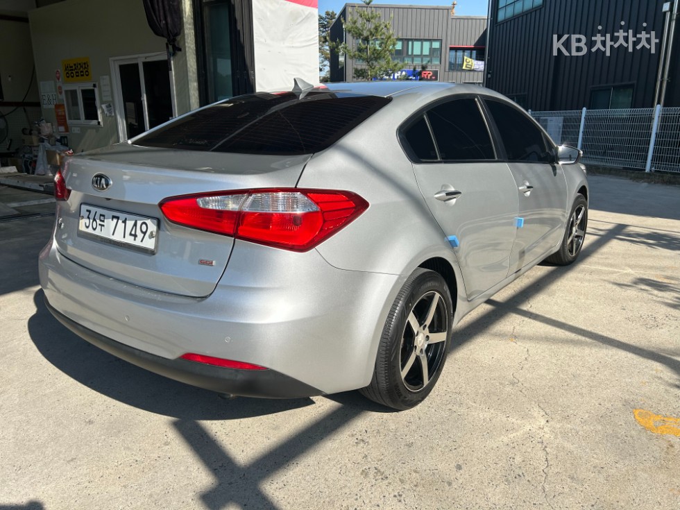 2013 - kia k3