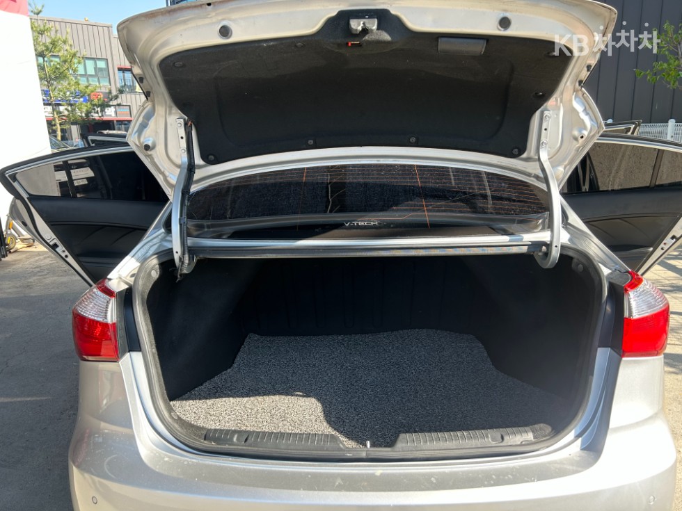 2013 - kia k3