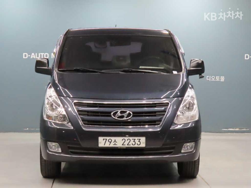 Hyundai Starex — miniaturë 2
