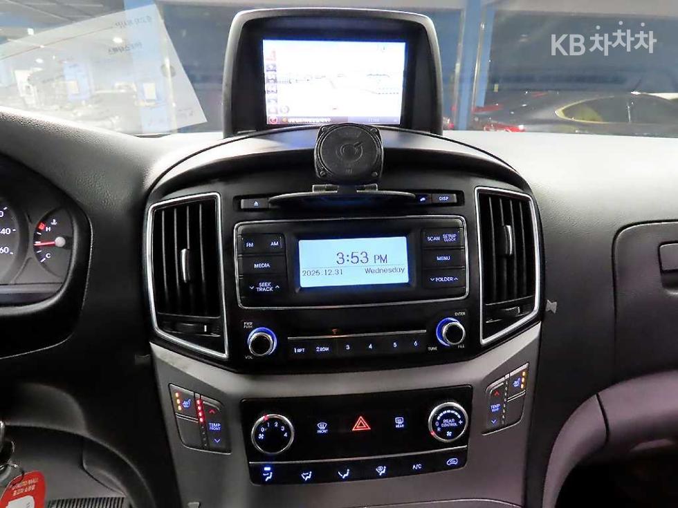 Hyundai Starex — miniaturë 12