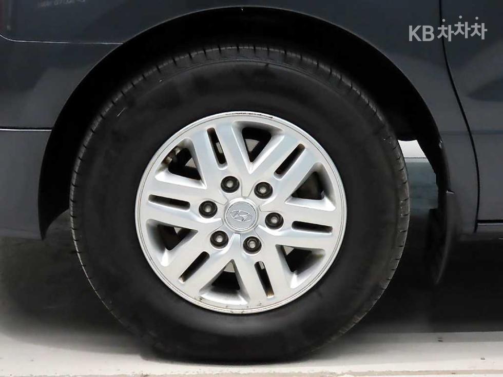 Hyundai Starex — miniaturë 20