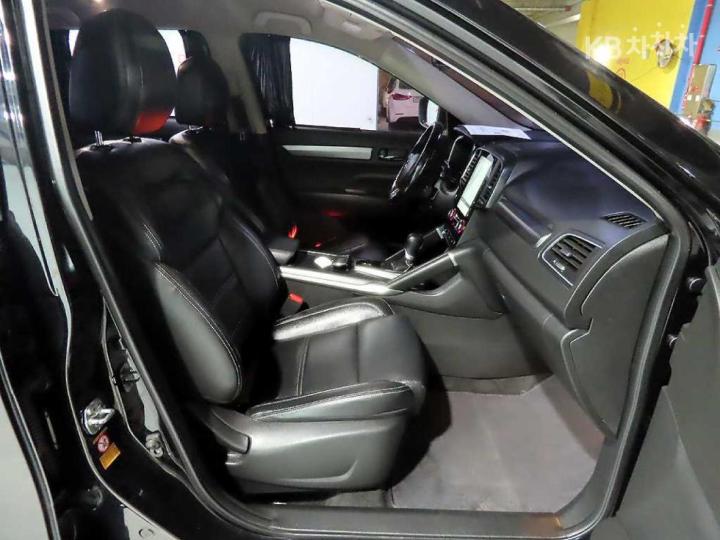 Renault QM6 2.0 2WD LE Base Type 9