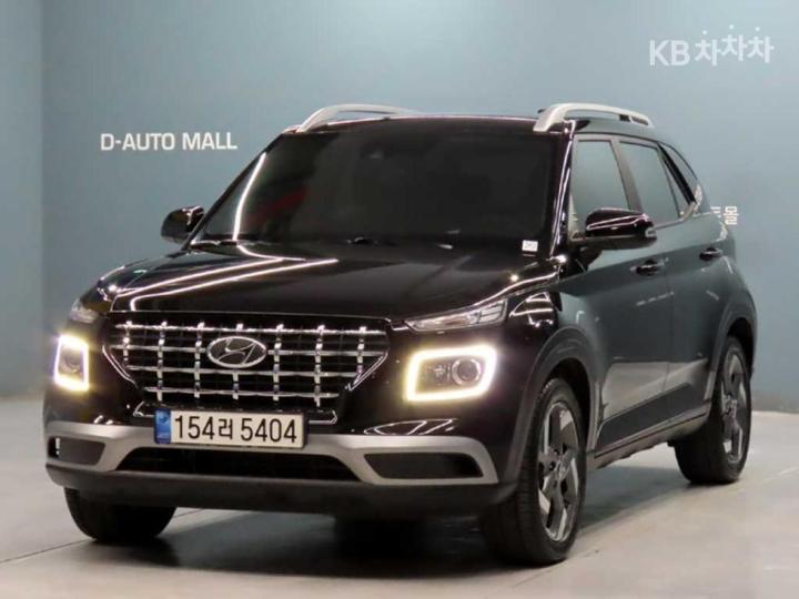 Hyundai Venue Gasoline 1.6 Modern 2