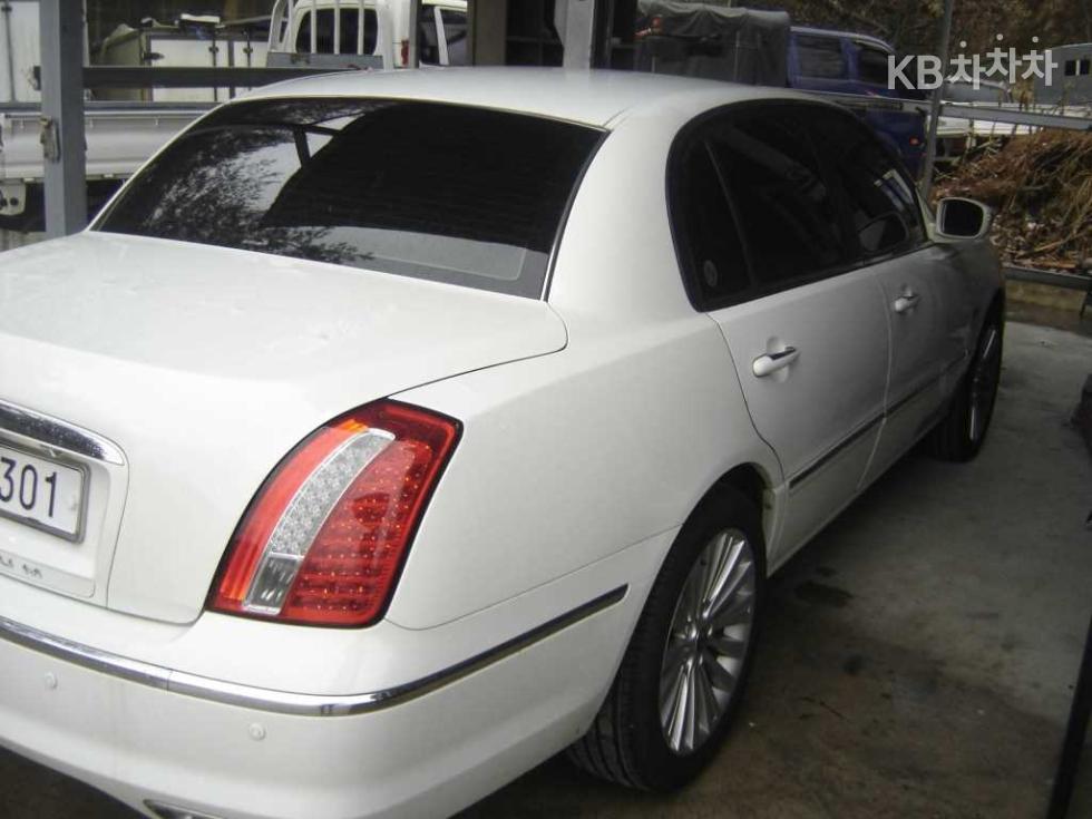Kia Opirus — miniaturë 4