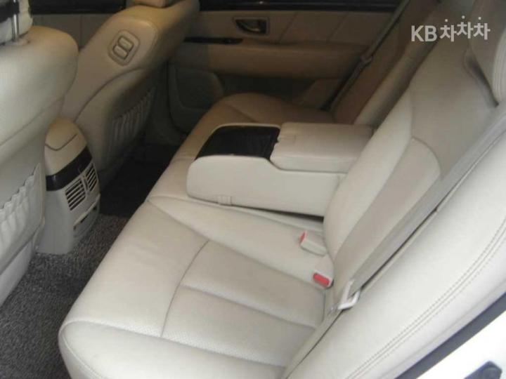 Kia Opirus New GH270 LPI Premium Type Luxury 9