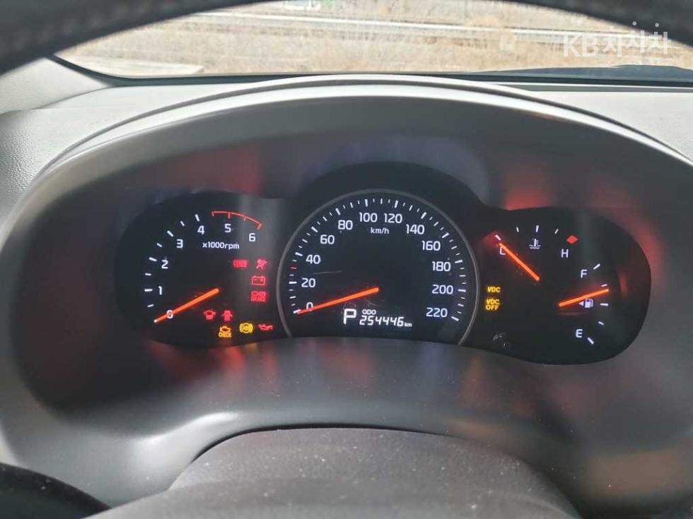 2012 - kia carnival