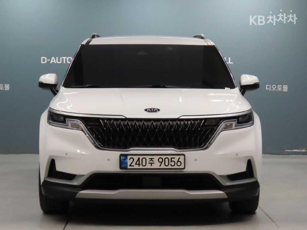 2021 - kia carnival