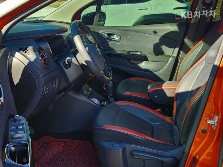 Renault QM3 RE Signature 8