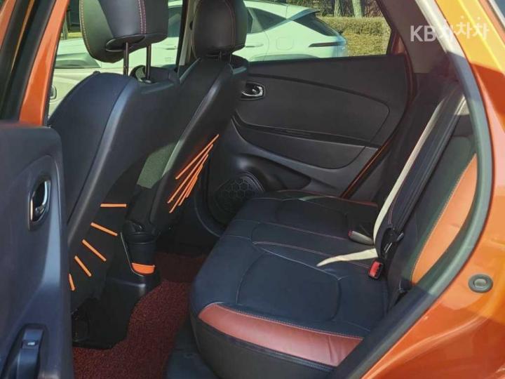 Renault QM3 RE Signature 9