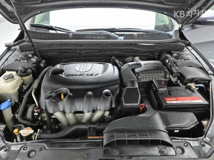 Kia K5 2.0 LPI Prestige 6