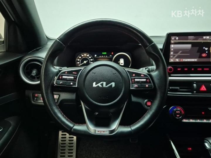 Kia K3 GT BD 1.6 T-GDi 5 Duo Signature 10