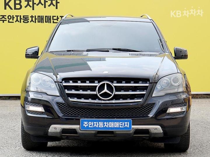 Mercedes-Benz M-Class ML300 CDI W164