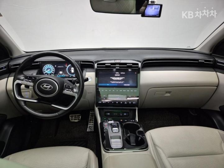 Hyundai Tucson The Hybrid NX4 1.6T HEV Inspiration 8