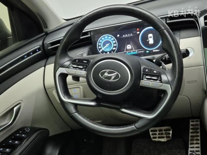 Hyundai Tucson The Hybrid NX4 1.6T HEV Inspiration 10