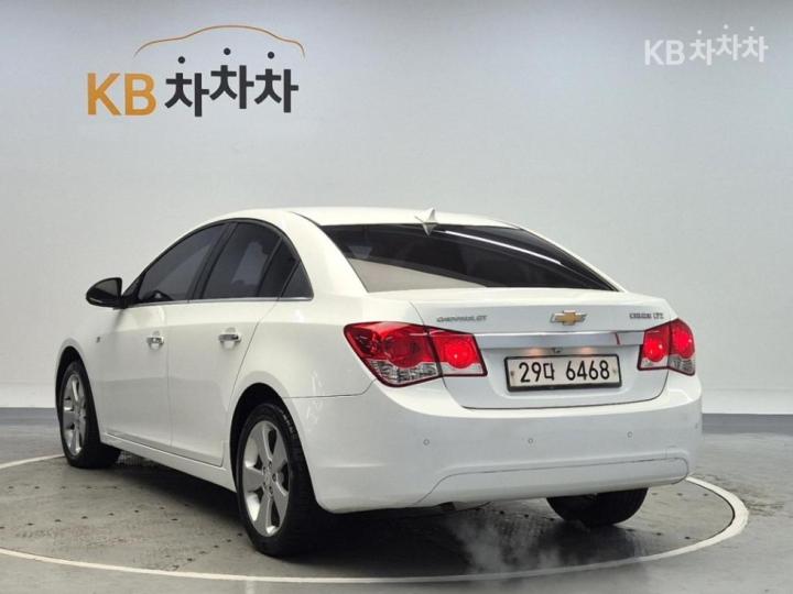 Chevrolet Cruze 1.6 LTZ 3