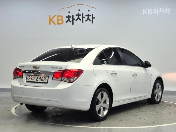 Chevrolet Cruze 1.6 LTZ 4