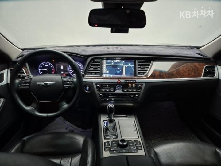 Hyundai Genesis DH G380 Prestige Base Type 8