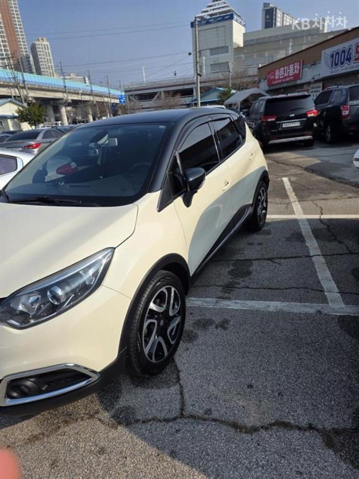 Renault QM3 RE Signature 4