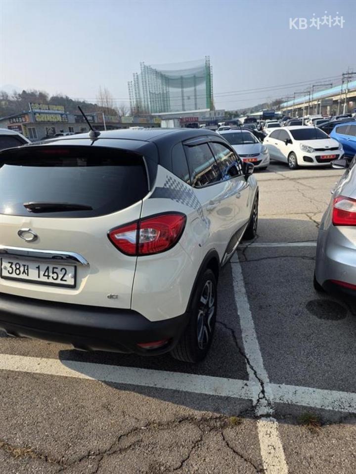 Renault QM3 RE Signature 7