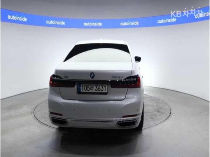 BMW 7 Series G11 730d xDrive M Sport 5