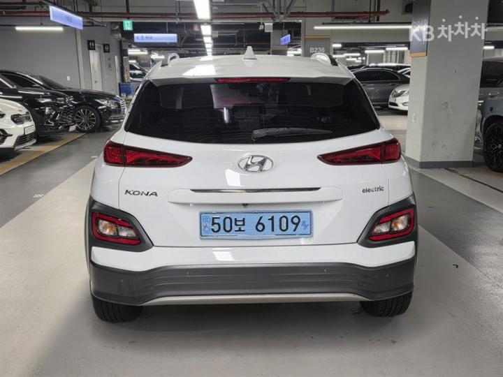 Hyundai Kona Electric Premium 4