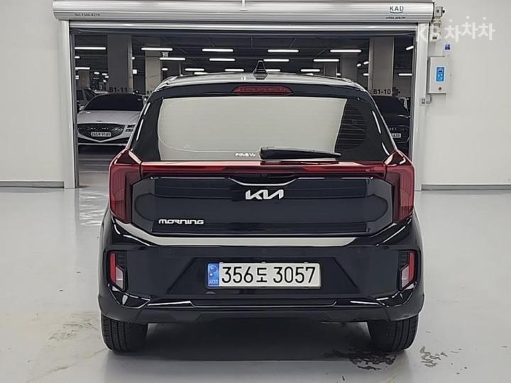 Kia Morning JA 1.0 Gasoline Prestige 4