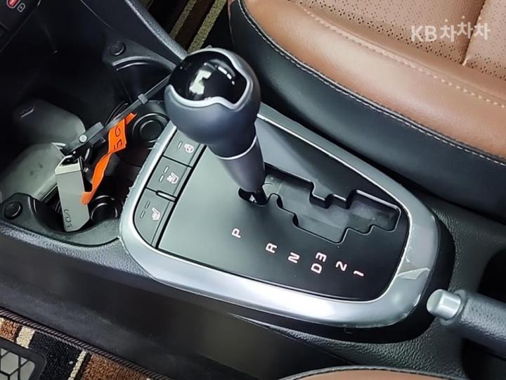 Kia Morning JA 1.0 Gasoline Prestige 9