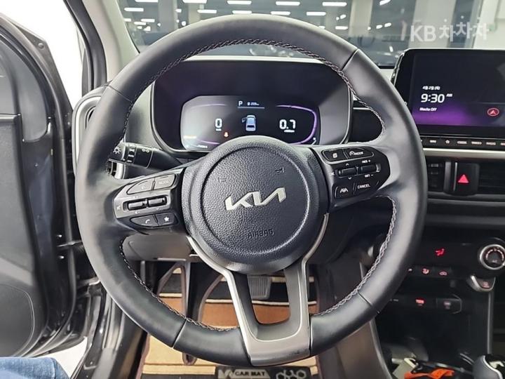 Kia Morning JA 1.0 Gasoline Prestige 10